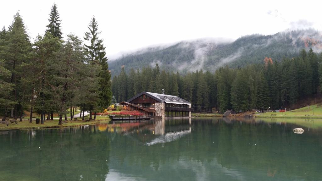 Chalet Al Lago San Vito di Cadore Exterior foto
